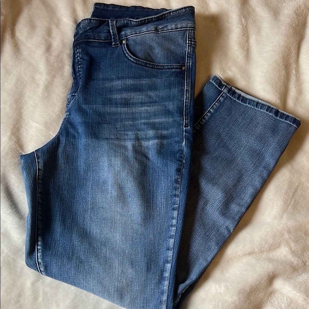 Maurices Blue Straight Leg Women Jeans